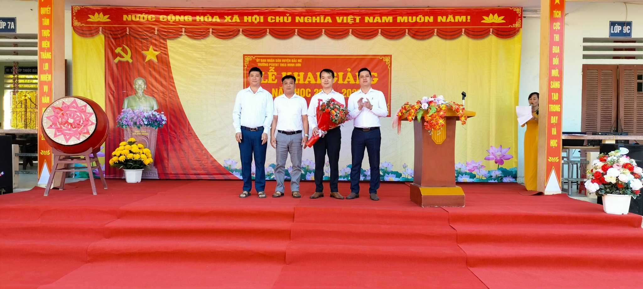 Trường PTDTBT THCS Minh Sơn long trọng tổ chức  Lễ Khai năm học mới 2022-2023
