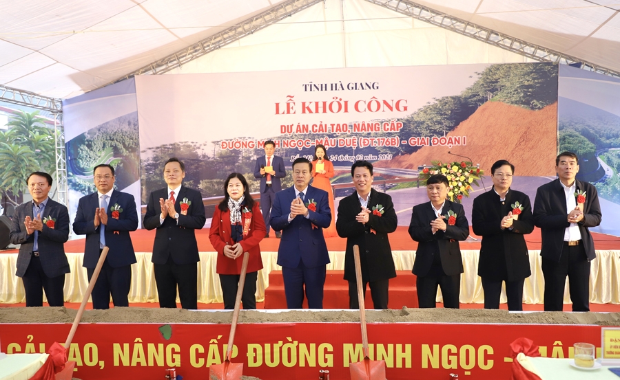 Khởi công Dự án cải tạo nâng cấp đường Minh Ngọc huyện Bắc Mê đến xã Mậu Duệ huyện Yên Minh giai đoạn 1