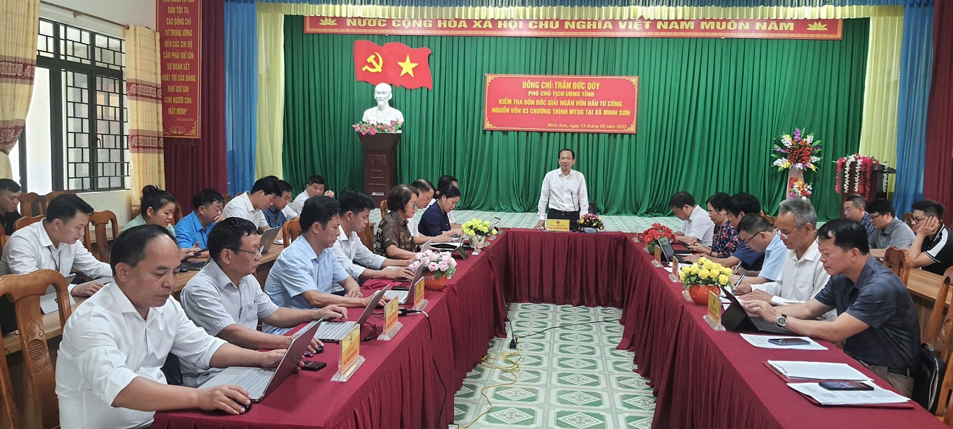 Phó Chủ tịch UBND tỉnh Trần Đức Quý kiểm tra 3 chương trình mục tiêu Quốc gia tại Bắc Mê